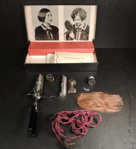 a curling tong set