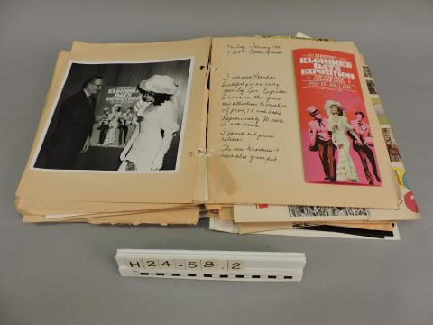 Lashia's scrapbook 